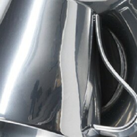 Spiegelartig Hochglanz